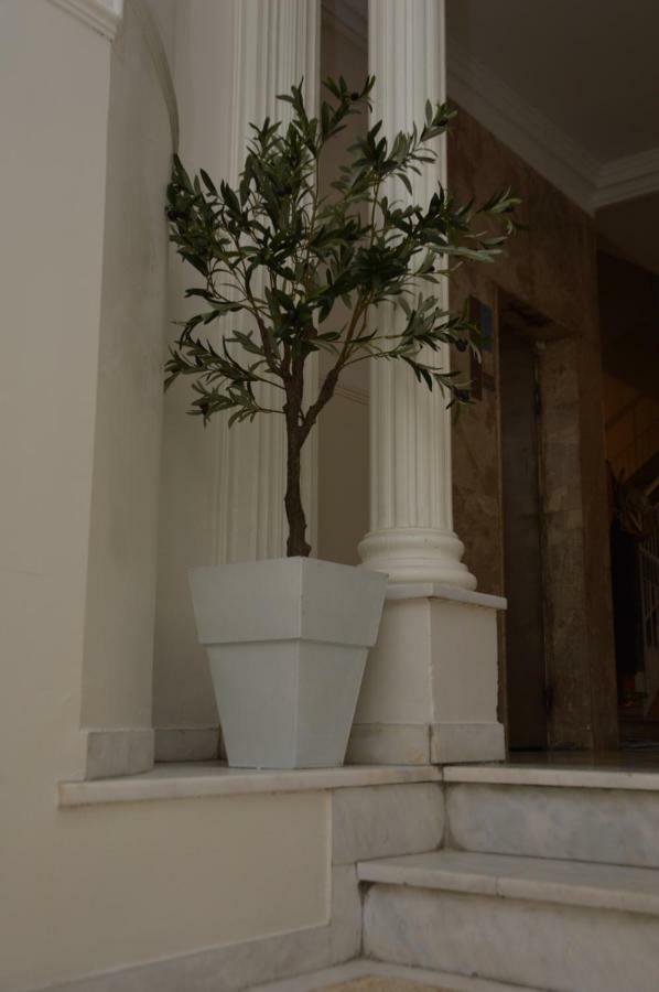 White Tower Apartment Thessaloniki Exterior photo
