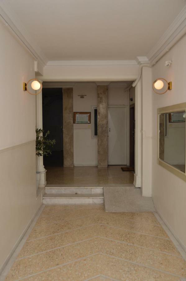 White Tower Apartment Thessaloniki Exterior photo